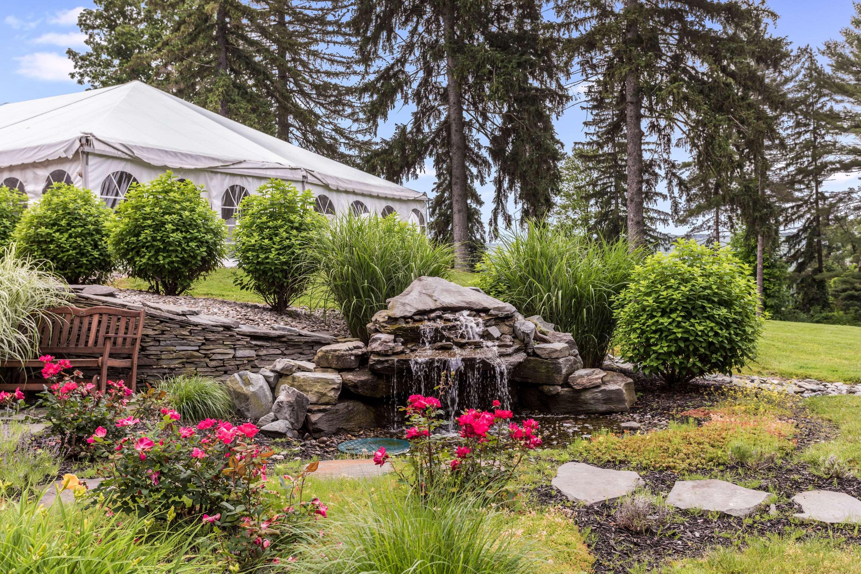 Traditions Hotel & Spa, Ascend Hotel Collection Johnson City Экстерьер фото